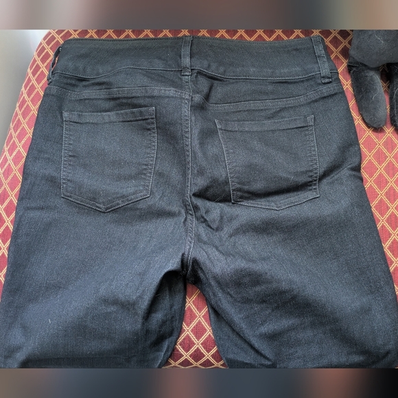 Torrid Jeans - Picture 2 of 3